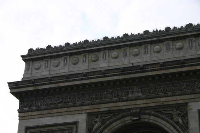 2005/09(September)/Paris/640x480_2005-09-13-Paris-16-Arc-De-Triomphe .JPG